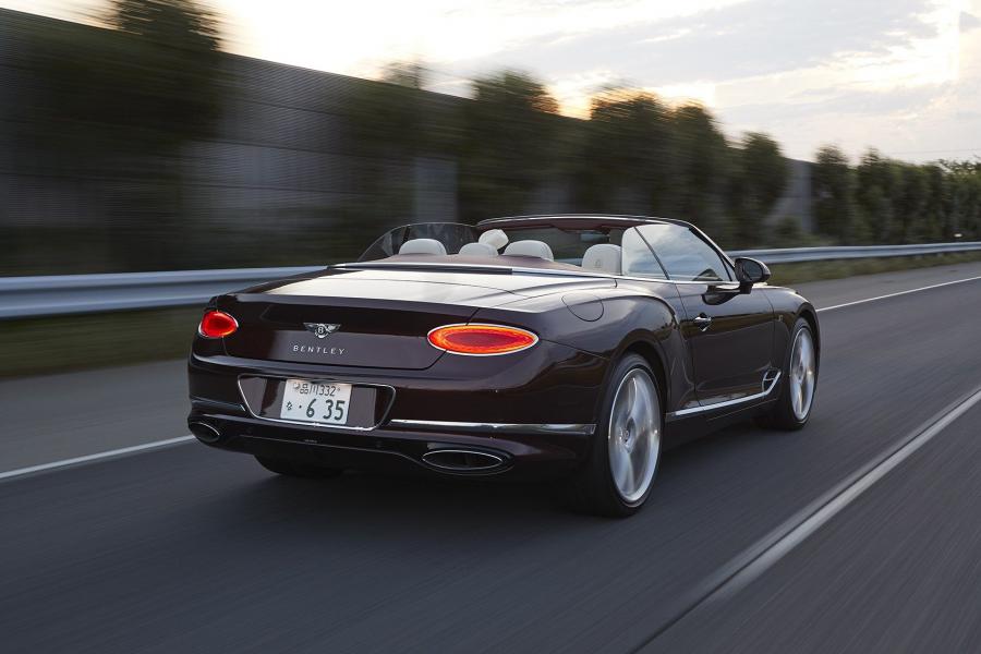  Bentley Continental GT Convertible 2019 года  (JP) (фото 17 из 18)